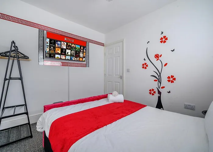 Apartamento Comfortable 2-bed With Free Parking